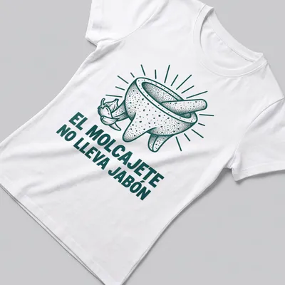 Vintage illustrated T-shirt with a molcajete and the text El Molcajete No Lleva Jabón — printed on a women's shirt