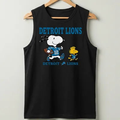 Snoopy and Woodstock cartoon on a Detroit Lions football fan — printed on a tank top